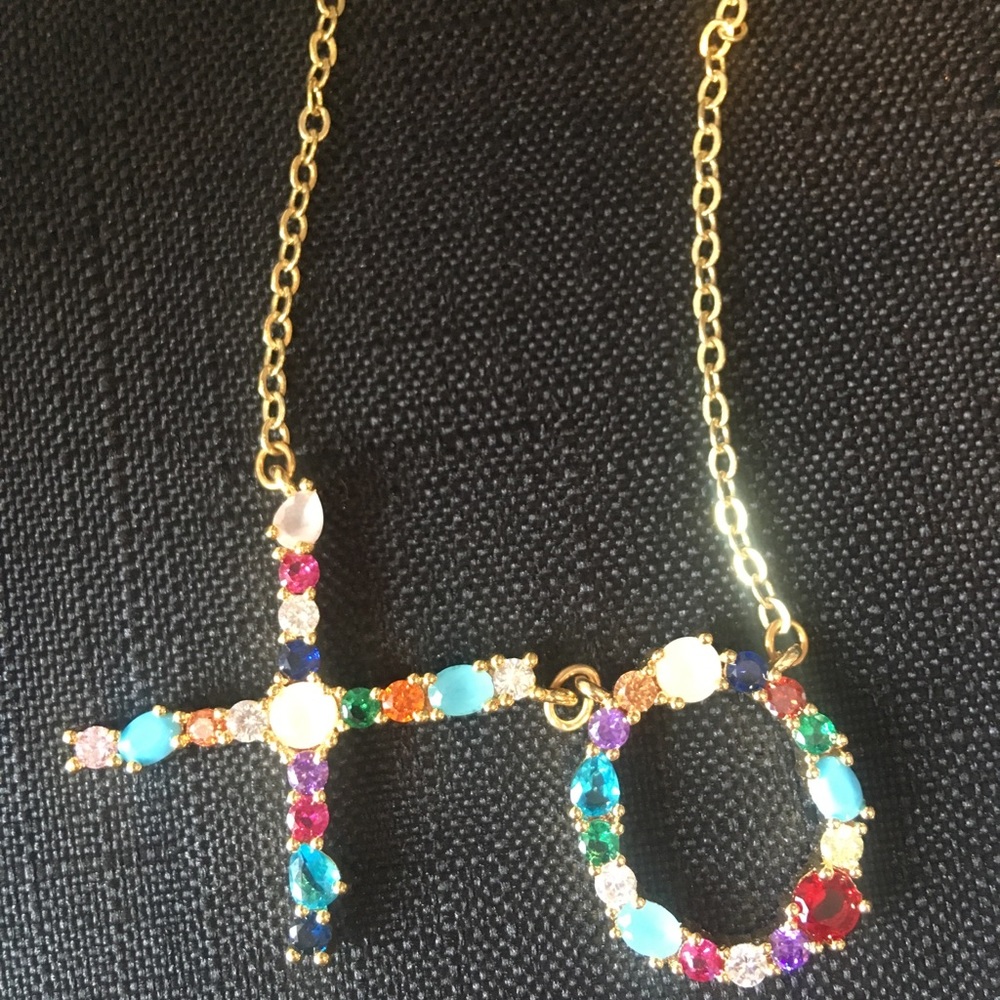XO necklace
